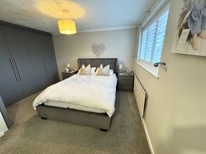 Photo 5- click for photo gallery